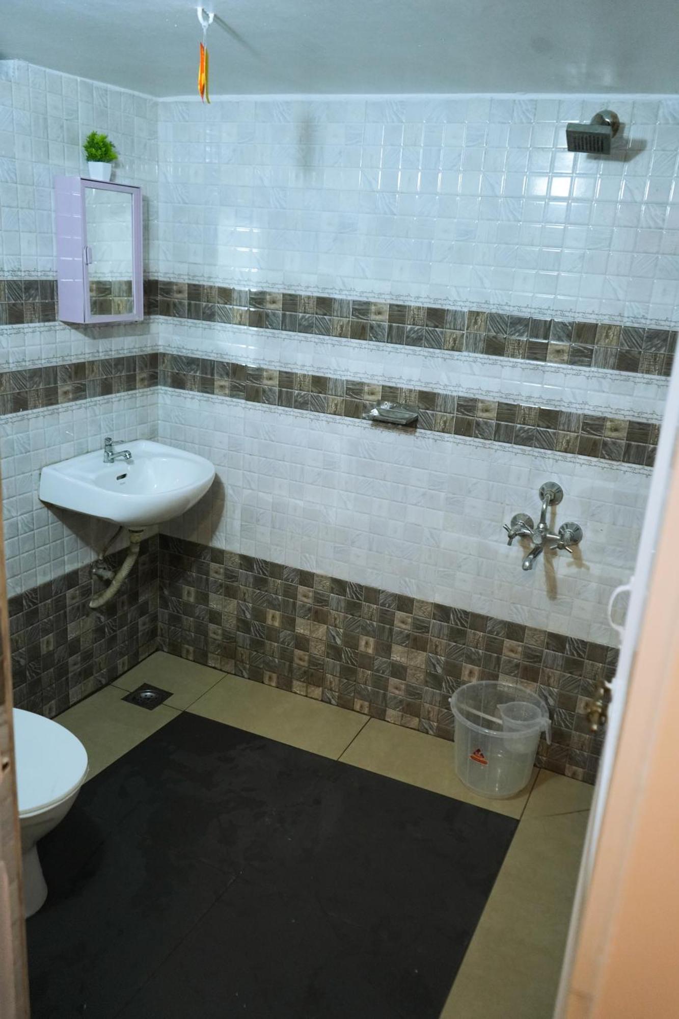 Mother Tree Inn Kochi Zewnętrze zdjęcie